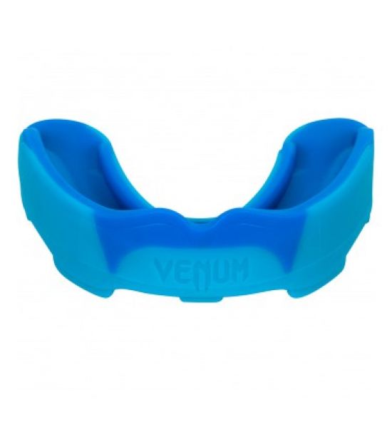 Капа  VENUM PREDATOR MOUTHGUARD-CYAN/BLUE (402) Капа  VENUM PREDATOR MOUTHGUARD-CYAN/BLUE (402)
